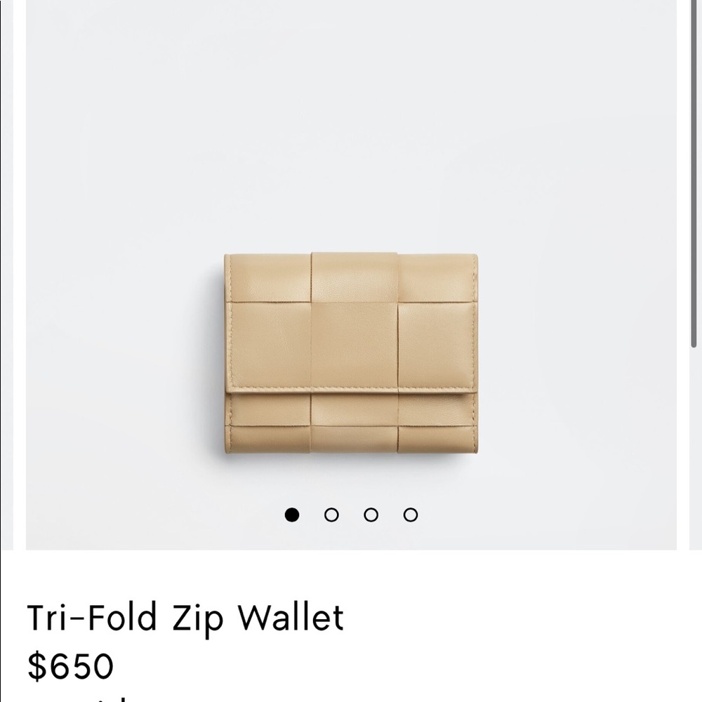 Bottega Veneta wallet